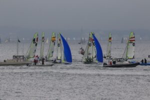 李新翔助威,三球,海港客场与,世界杯预选赛,2026世界杯,预选赛赛程,球队分析,最新消息